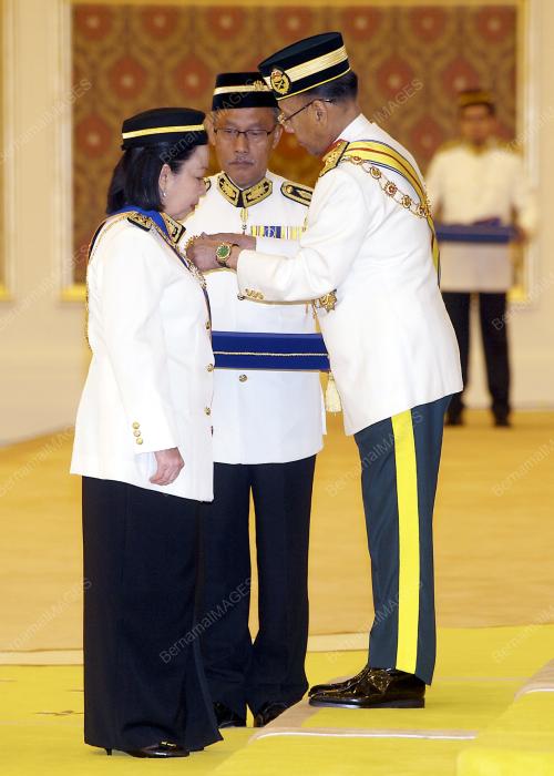 TUANKU ABDUL HALIM MU'ADZAM SHAH