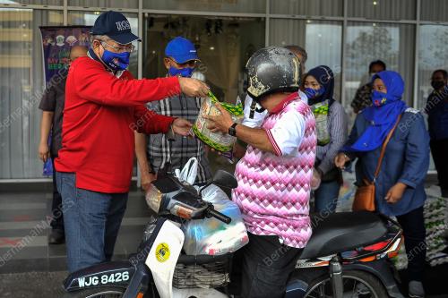 TAN SRI ANNUAR MUSA