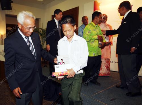 DATUK SERI SHAHRIR ABDUL SAMAD