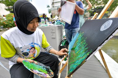 KINDER ARTS BY SPECIAL ARTISTS