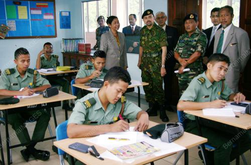 PENGIRAN MUDA AL-MUHTADEE BILLAH