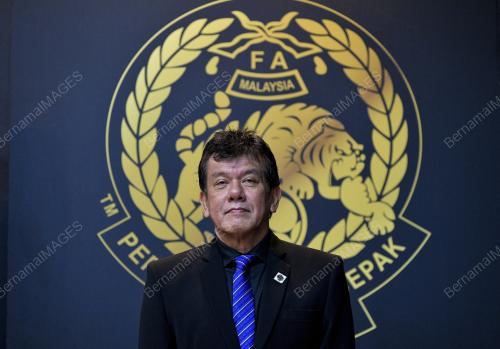 BARISAN KEJURULATIHAN SKUAD B-23