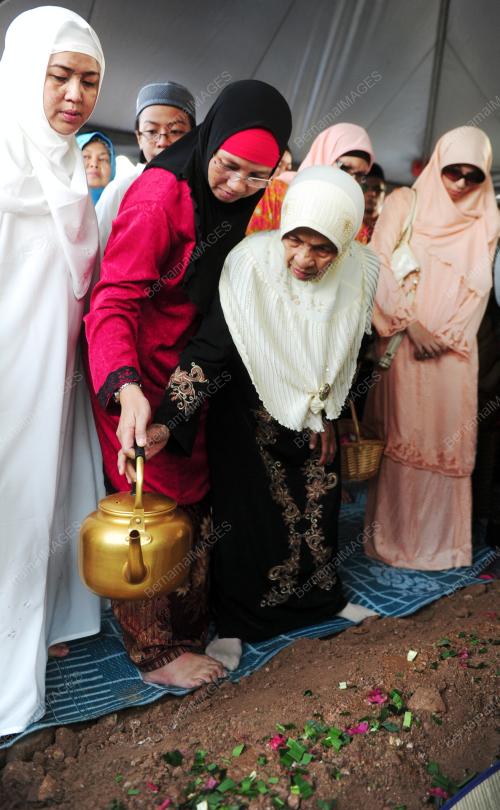 KL22_02012012_JENAZAH