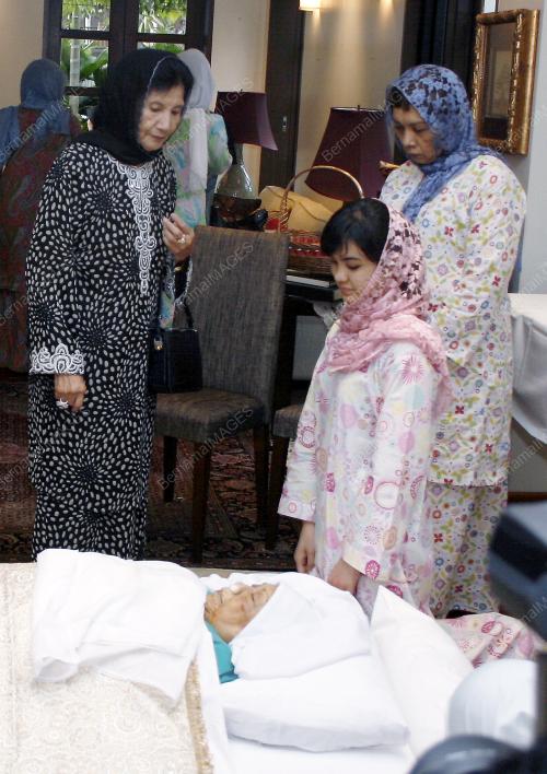 TOH [PUAN NORASHIKIN MOHD SETH