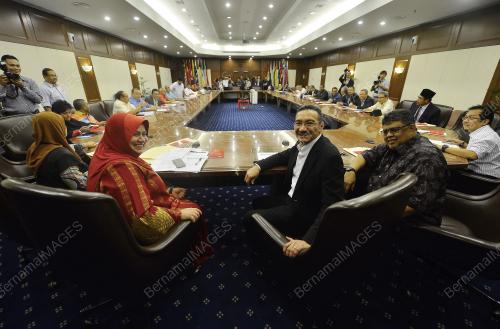 KL22_02072015_UMNO