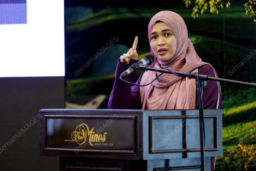 AISHAH RADHIAH ADANAN