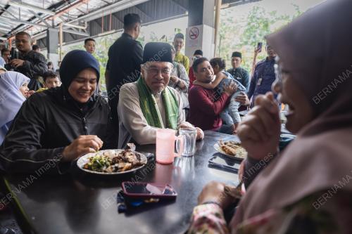 DATUK SERI ANWAR IBRAHIM