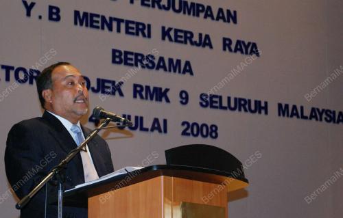 MOHD ZIN MOHAMED