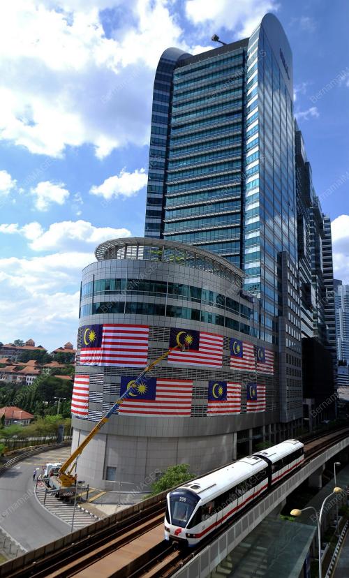 KL22_04082013_UEM
