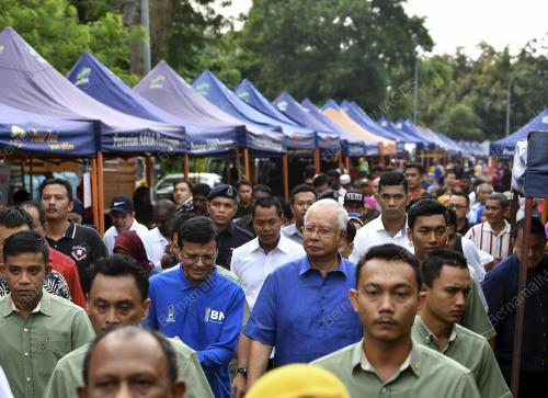 KL22_05112017_PM_SANTAI_BN201711040433