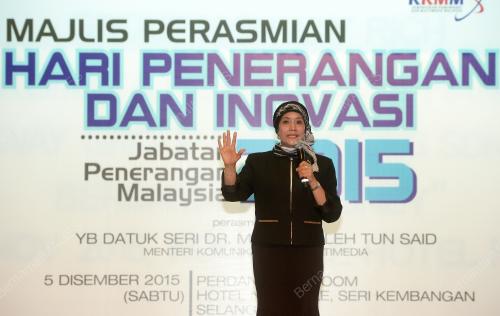 KL22_05122015_HARI_PENERANGAN