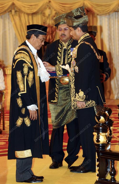 TUANKU MIZAN ZAINAL ABIDIN