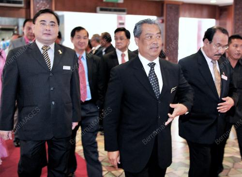 TAN SRI MUHYIDDIN YASSIN