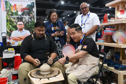 DATUK NG SUEE LIM