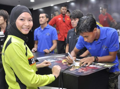 HARIMAU MUDA