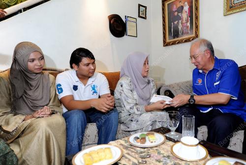KL22_07042013_PM_ZIARAH