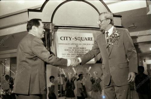 TAN SRI DATO' ELYAS OMAR