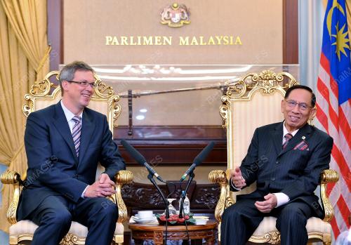 KL22_07082012_PARLIMEN_3