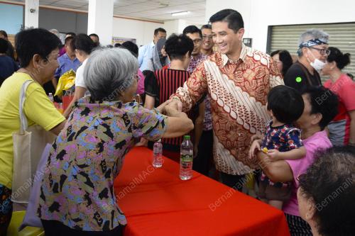 DATUK SERI AZMIN ALI