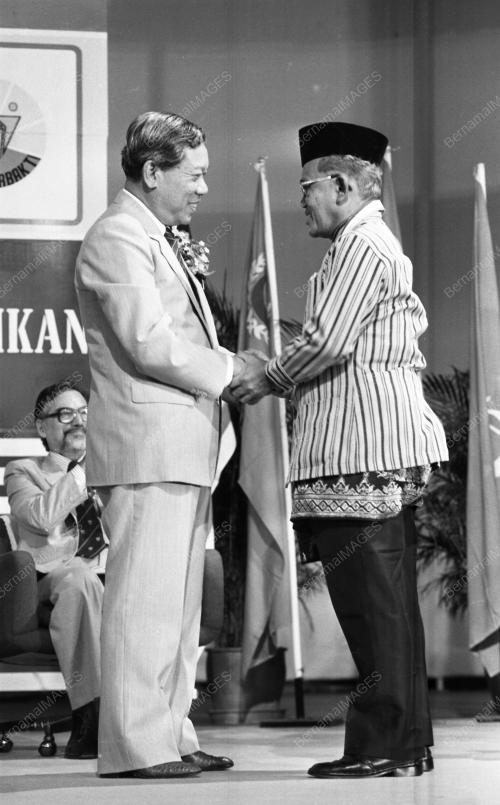KL22_08072015_HARI_GURU