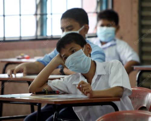 PELAJAR UPSR