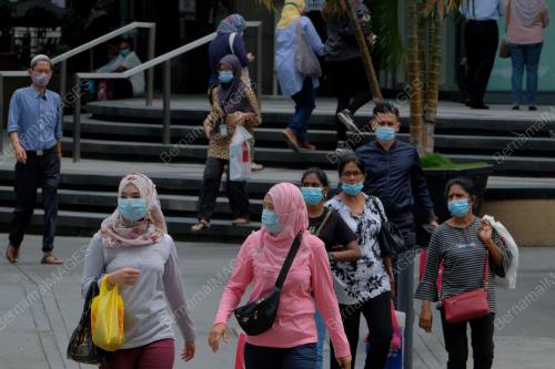 PEMATUHAN SOP PKPP ATAU DIKOMPAUN