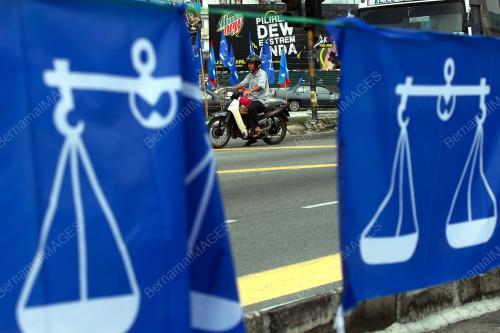 KL22_09042013