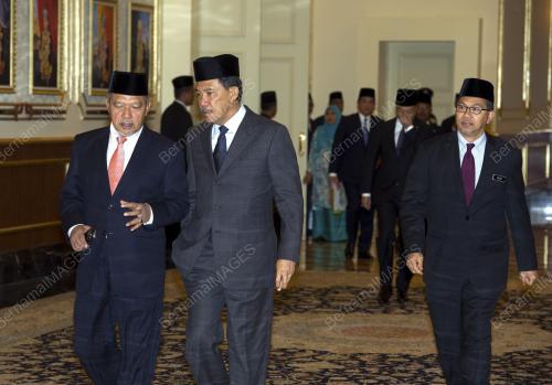 KL22_09062015_MESYUARAT_RAJA