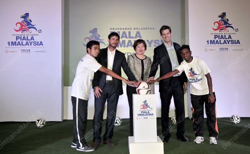 KL22_09122014_PIALA