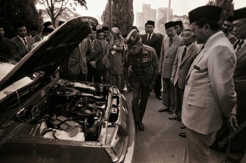 SULTAN ISKANDAR