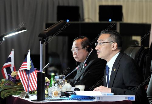 KL22_10112016_MESYUARAT