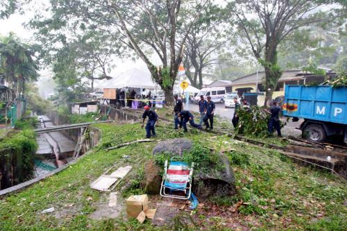 TANAH RUNTUH BUKIT ANTARABANGSA