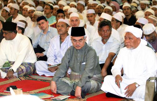 TUN ABDULLAH AHMAD BADAWI