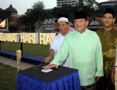 KL22_11072015_MALAM_LIKUR