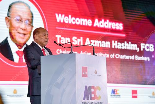 TAN SRI AZMAN HASHIM