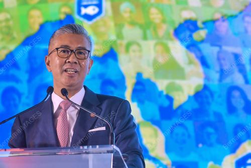 TENGKU DATUK SERI ZAFRUL TENGKU ABDUL AZIZ