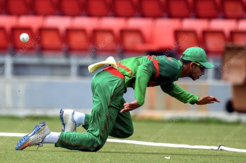KL22_11112017_KRIKET_BN201711100982