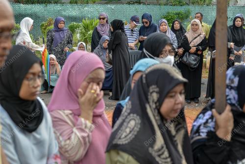 PENGEBUMIAN DATUK ROSNAH ABD MAJID