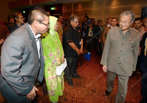 KL22_12022014_FORUM_BUKU