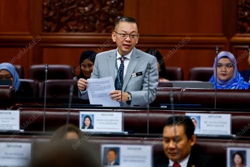 DATUK CHAN FOONG HIN