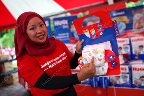 HUGGIES FUN RUN