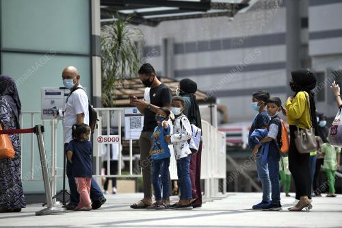 FAKTOR KEWANGAN HALANG IBU BAPA MILIKI RAMAI ANAK