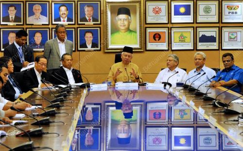 DATUK SERI MOHD NAJIB TUN ABDUL RAZAK
