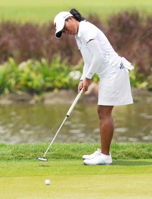 KL22_12102012_GOLF_LPGA