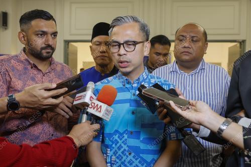 DATUK FAHMI FADZIL