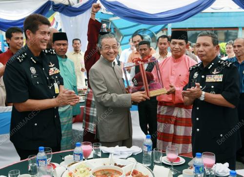TUN DR MAHATHIR MOHAMAD
