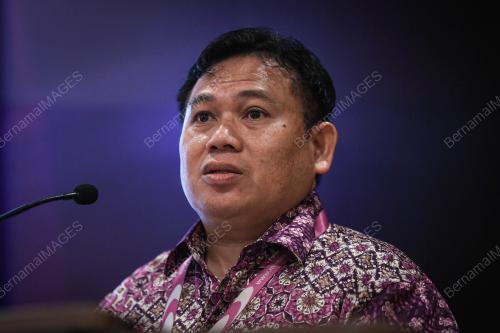 DR SAAT SHUKRI EMBONG