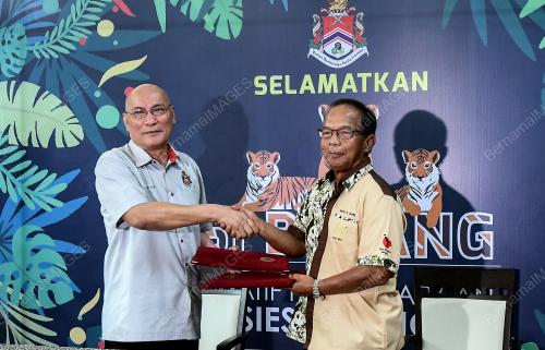 KL22_14092019_HARIMAU_BN201909130981