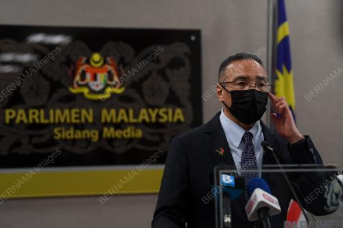DATUK SERI HISHAMMUDDIN TUN HUSSEIN