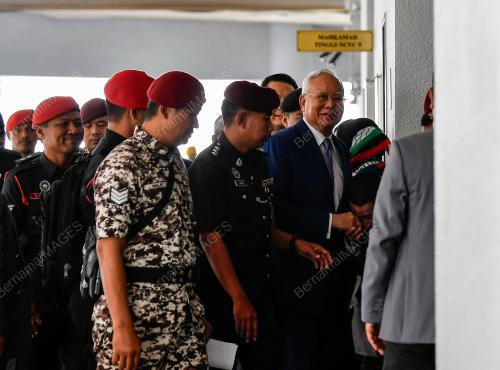DATUK SERI NAJIB TUN RAZAK
